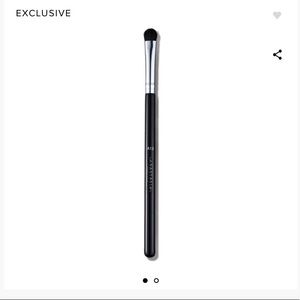 Anastasia Beverly Hills A13 Pro Brush